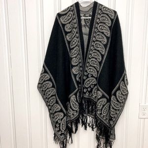 Bolero jacket, wrap, poncho.